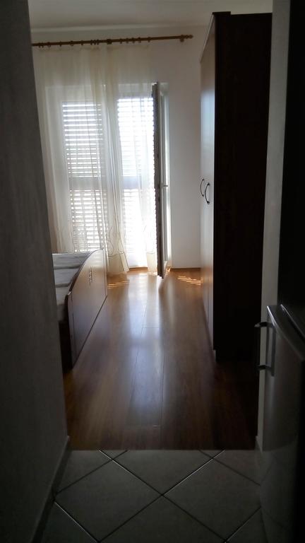 Guest House Karevic Hvar Town Luaran gambar